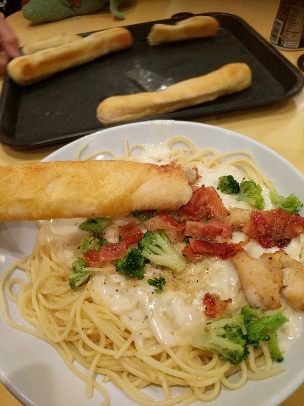 Fazolis | restaurant | 1063 S Walnut Ave, Cookeville, TN 38501, USA | 9315285500 OR +1 931-528-5500