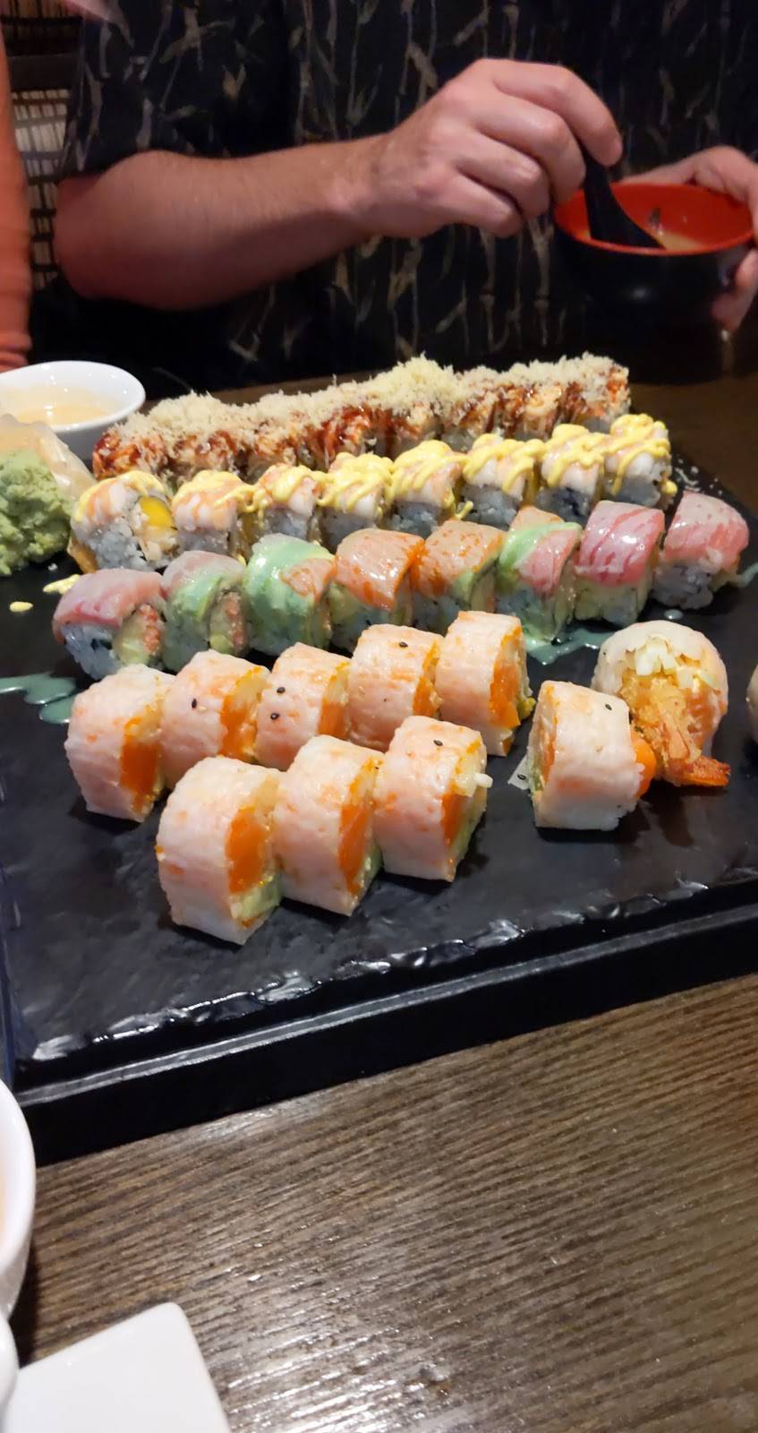 Akita Sushi | restaurant | 8075 SW State Rd 200 #117, Ocala, FL 34481, USA | 3522919303 OR +1 352-291-9303