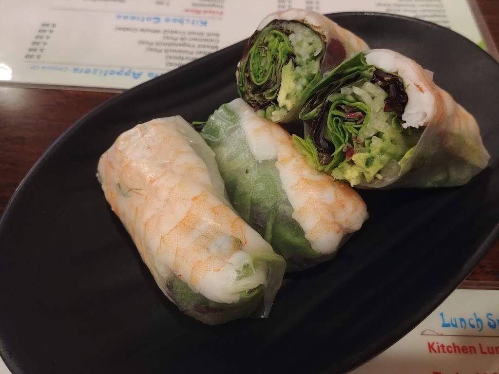 168 Sushi & Kitchen | restaurant | 8 Sconticut Neck Rd, Fairhaven, MA 02719, USA | 7742061895 OR +1 774-206-1895