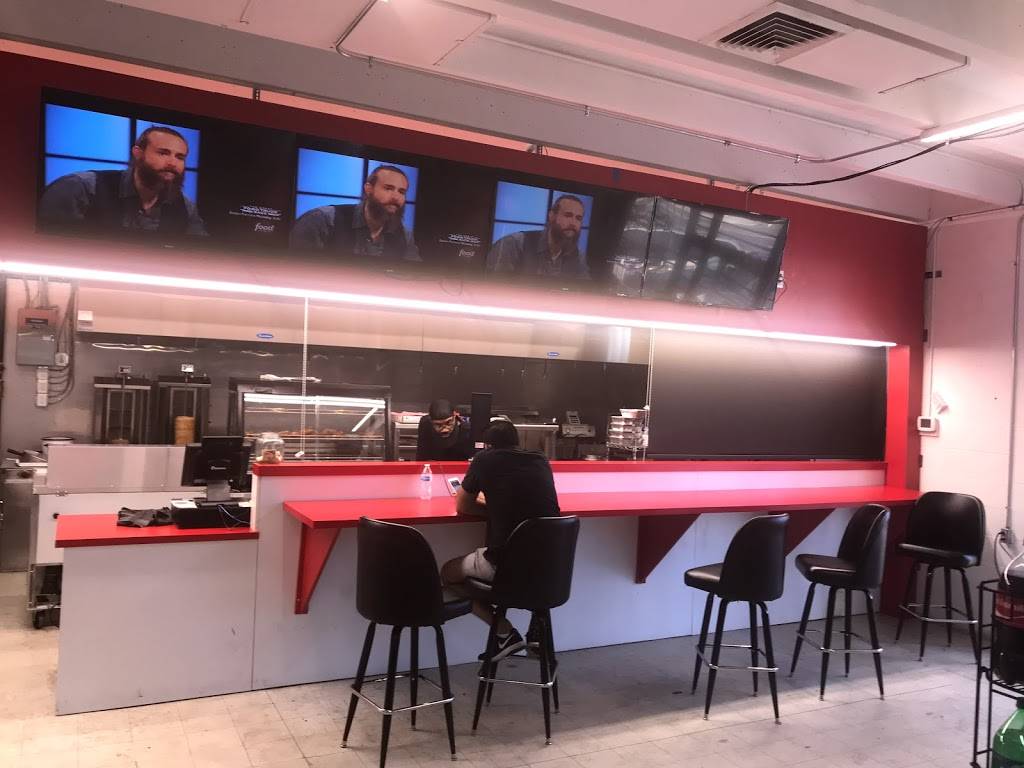 New York Kitchen | restaurant | 1205 E Locust St, Davenport, IA 52803, USA | 5638885593 OR +1 563-888-5593