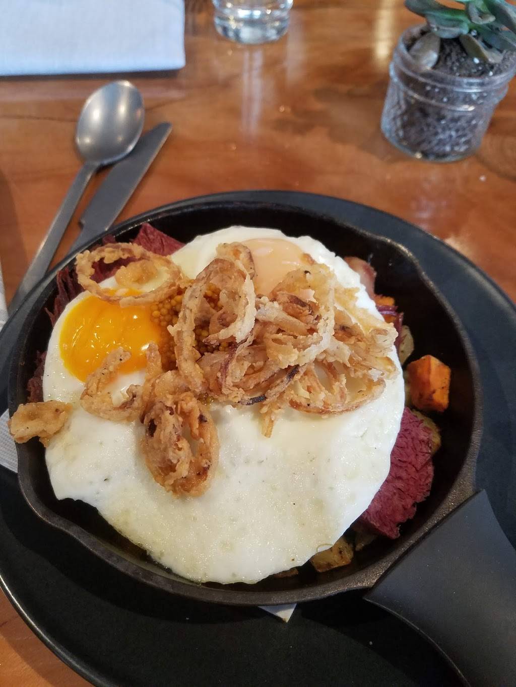 Social Deck + Dining | restaurant | 1933 NW 23rd St, Oklahoma City, OK 73106, USA | 4056028705 OR +1 405-602-8705