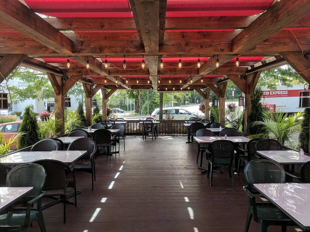 Toujours Mikes | restaurant | 7900 Boulevard Henri-Bourassa, Québec, QC G1H 3G3, Canada | 4186283030 OR +1 418-628-3030