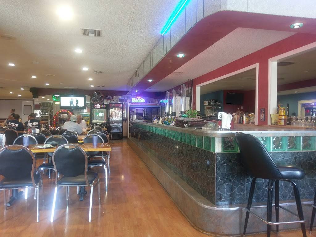 Mariscos Perlas Del Mar | restaurant | 12158 Brookhurst St, Garden Grove, CA 92840, USA | 7145303555 OR +1 714-530-3555