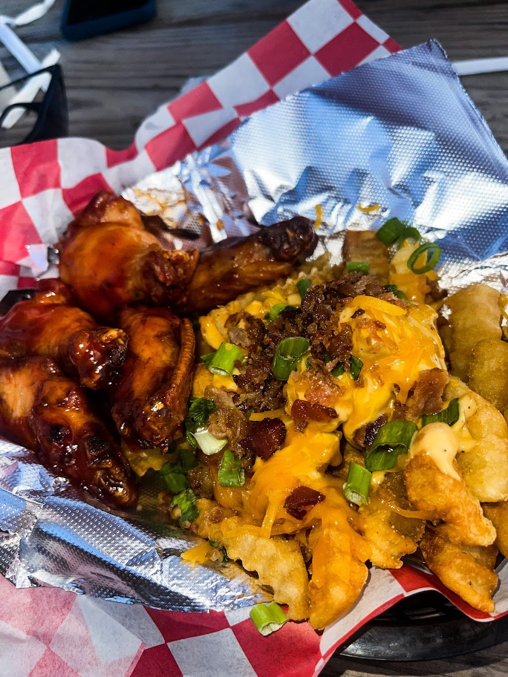 The Joint Burgers and BBQ,LLC | restaurant | 285 Marietta Rd, Springville, AL 35146, USA | 2054522202 OR +1 205-452-2202