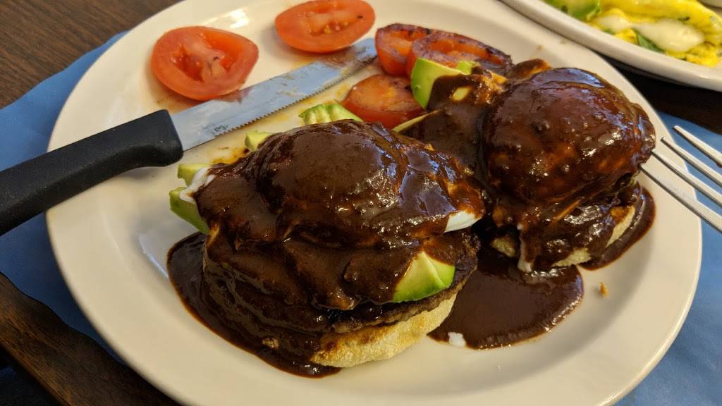 Inbetween Cafe | restaurant | 56 English Plaza, Red Bank, NJ 07701, USA | 7327419684 OR +1 732-741-9684