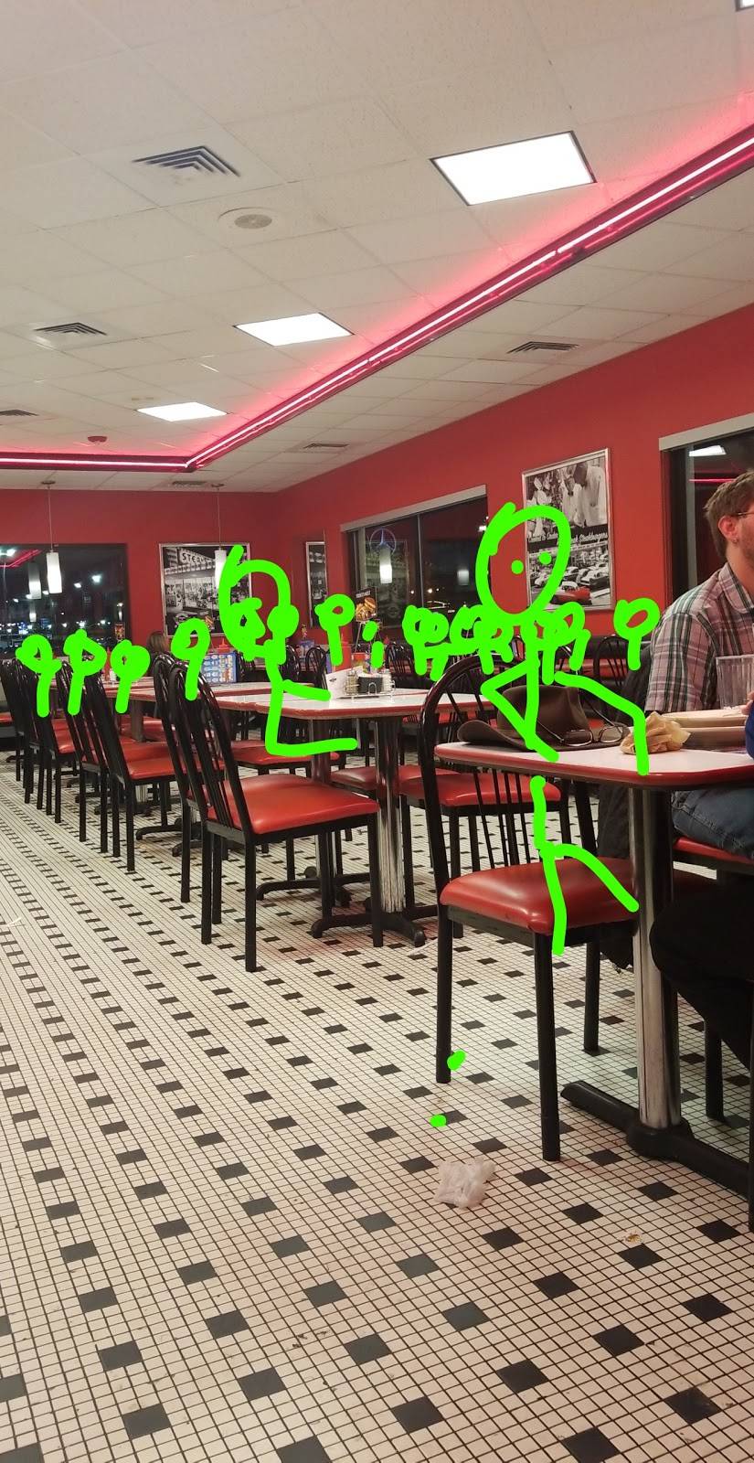 Steak n Shake | restaurant | 3247 E Battlefield Rd, Springfield, MO 65804, USA | 4178897887 OR +1 417-889-7887