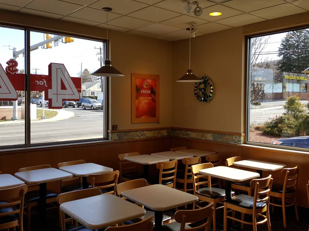 Wendys | restaurant | 1980 S 4th St, Allentown, PA 18103, USA | 6107974930 OR +1 610-797-4930