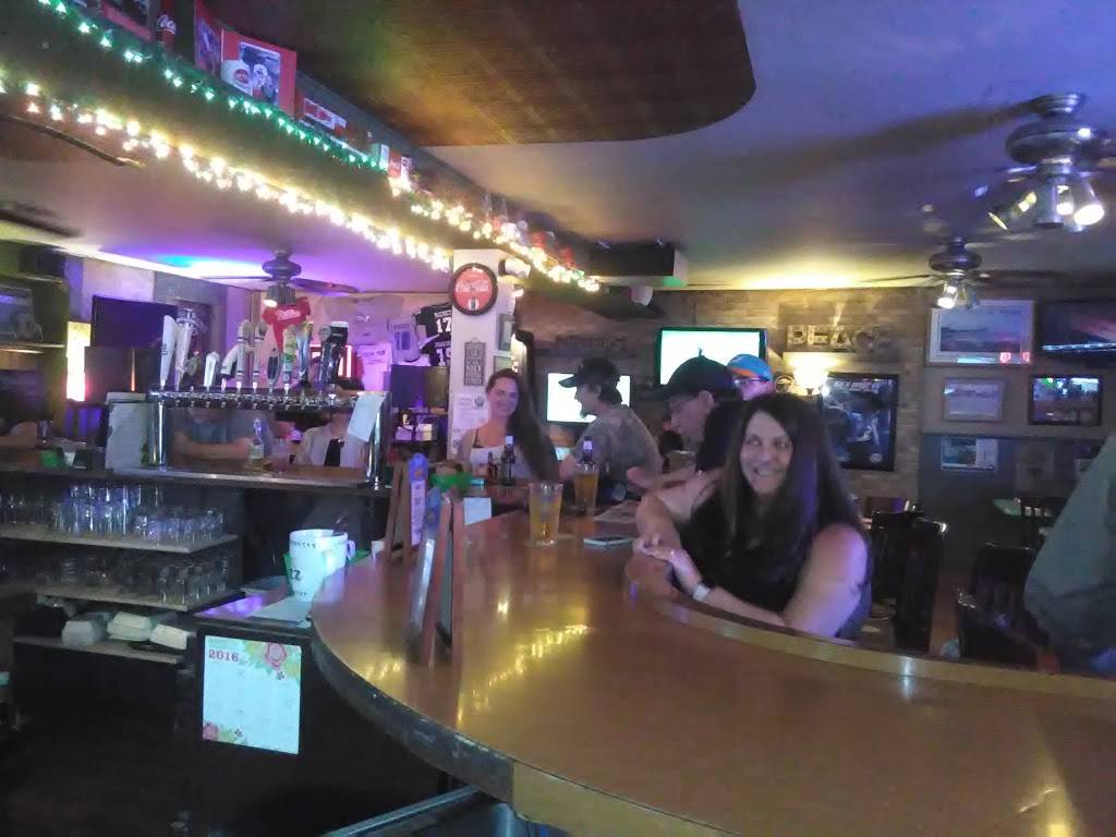 Mackeys | restaurant | 7408 Boyertown Pike, Douglassville, PA 19518, USA | 6106890405 OR +1 610-689-0405