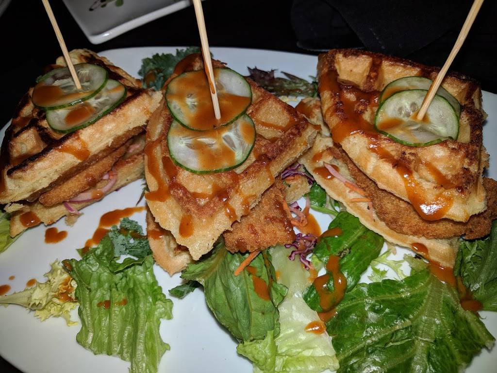 Draft Gastropub | restaurant | 664 W Ridgeview Dr, Appleton, WI 54911, USA | 9205851618 OR +1 920-585-1618