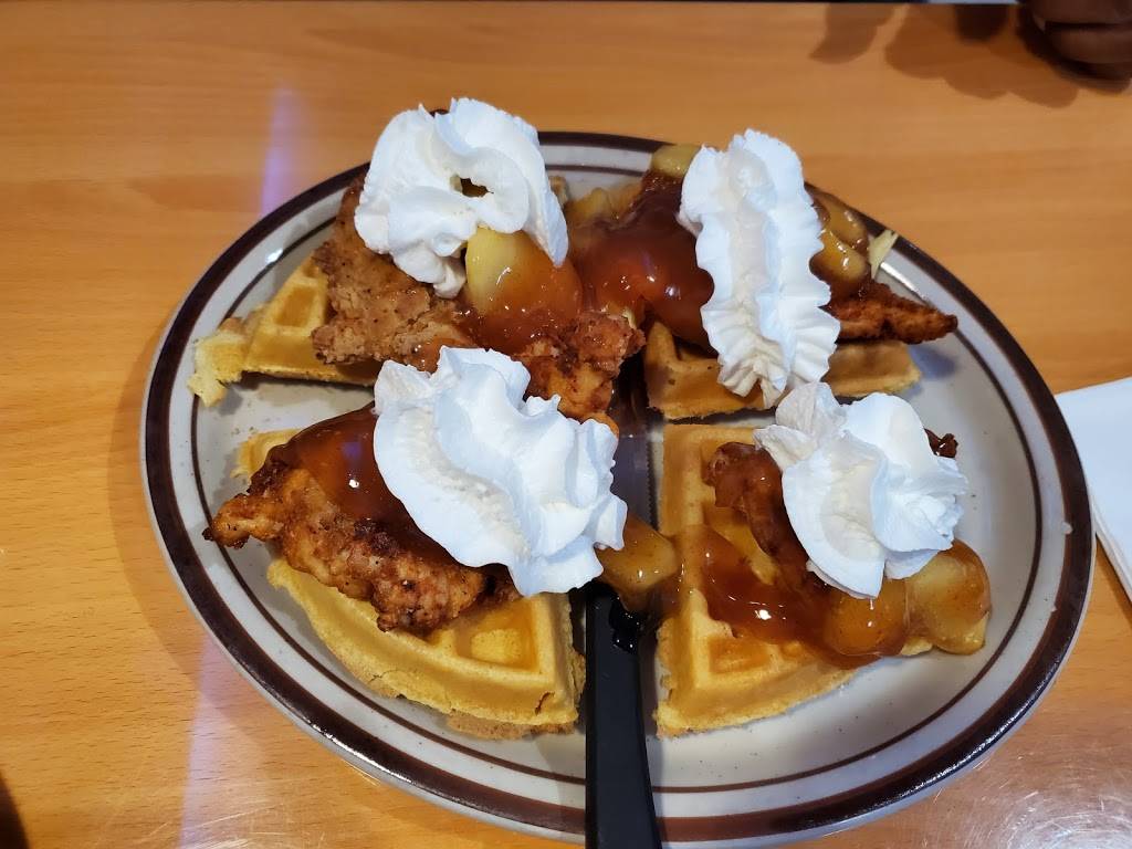 Blueberry Hill Family Restaurant | restaurant | 1280 S Decatur Blvd, Las Vegas, NV 89102, USA | 7028778867 OR +1 702-877-8867