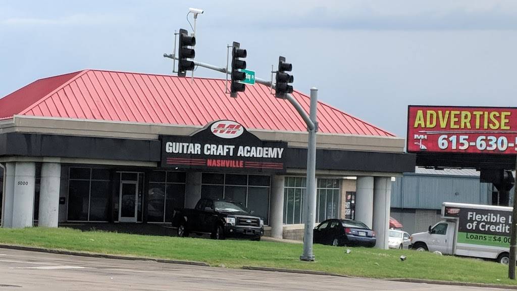 Waffle House | meal takeaway | 318 Harding Pl, Nashville, TN 37211, USA | 6158337388 OR +1 615-833-7388