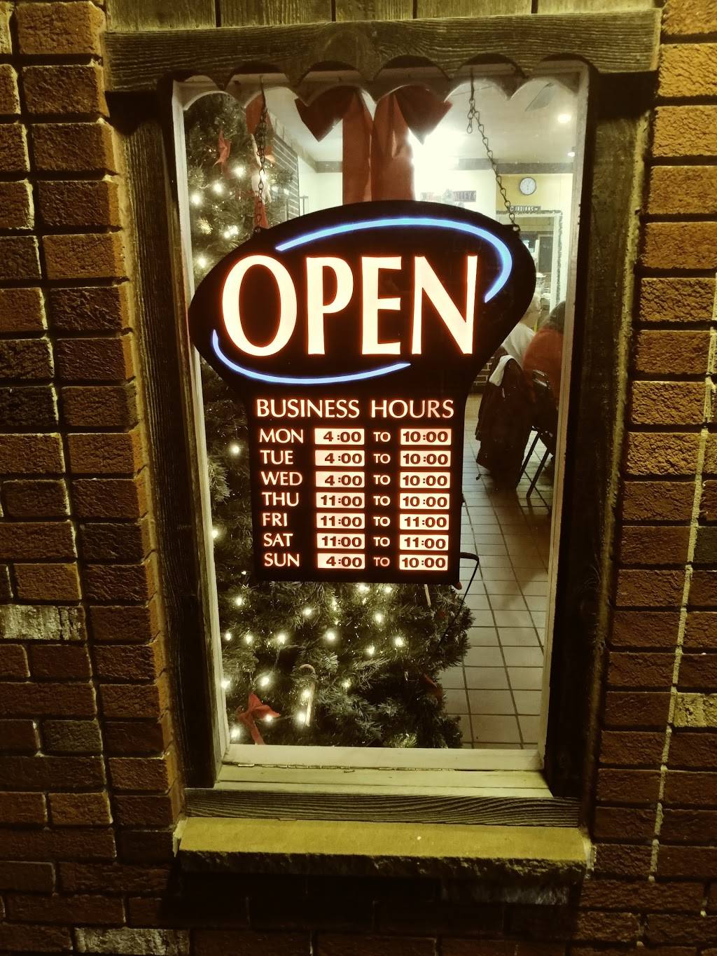 Jukebox Pizza | restaurant | 167 N Main St, Waynesburg, OH 44688, USA | 3308664133 OR +1 330-866-4133