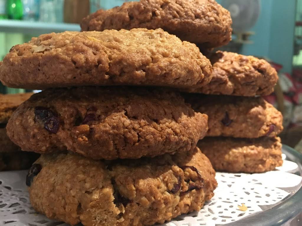 Cafe Delamar | restaurant | 326 Peruvian Ave Suite # 4, Palm Beach, FL 33480, USA | 5616593174 OR +1 561-659-3174