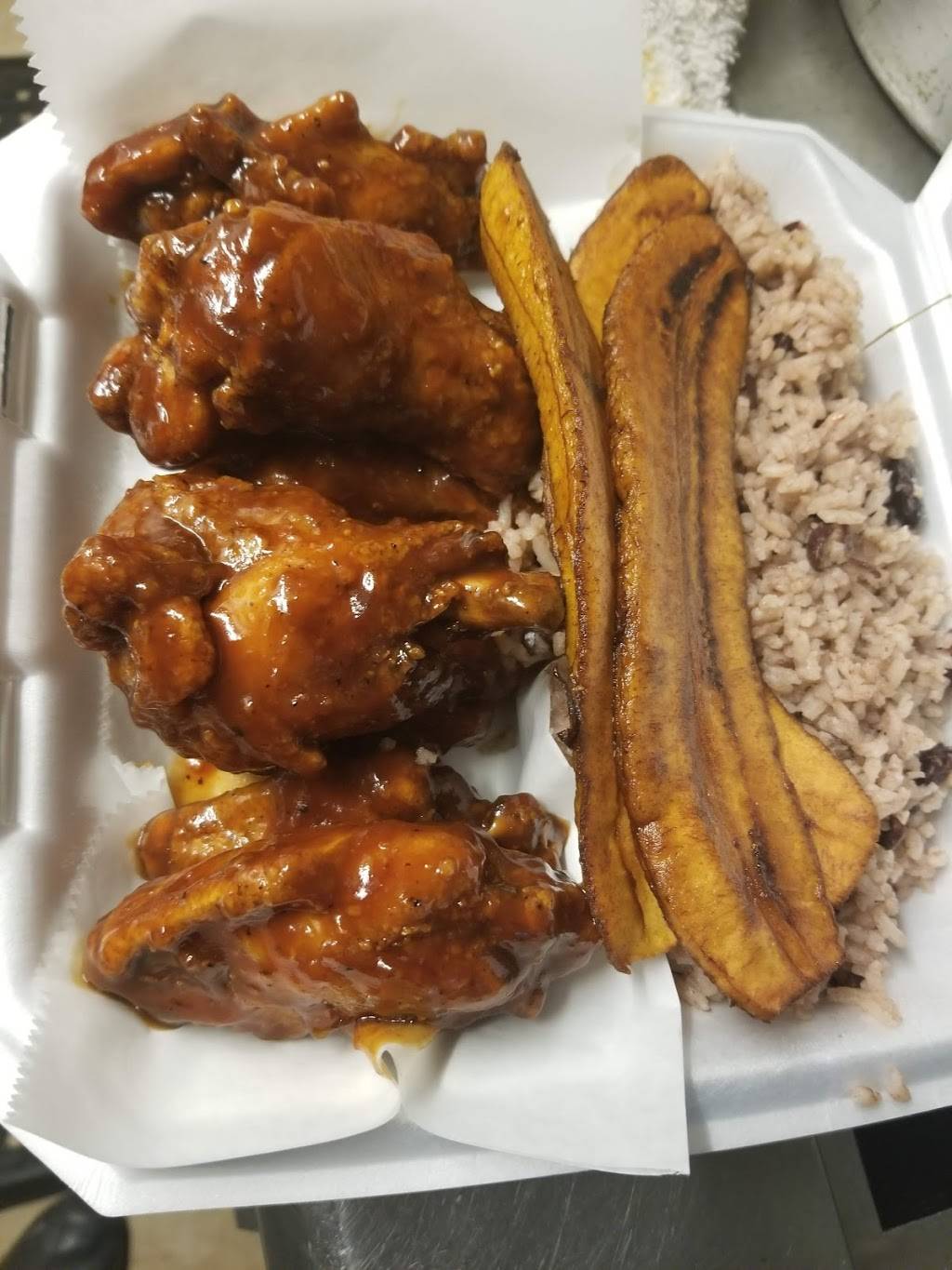 One Love Island Grill Take Out | restaurant | 1107 S Nevada Ave, Colorado Springs, CO 80903, USA | 7196350153 OR +1 719-635-0153