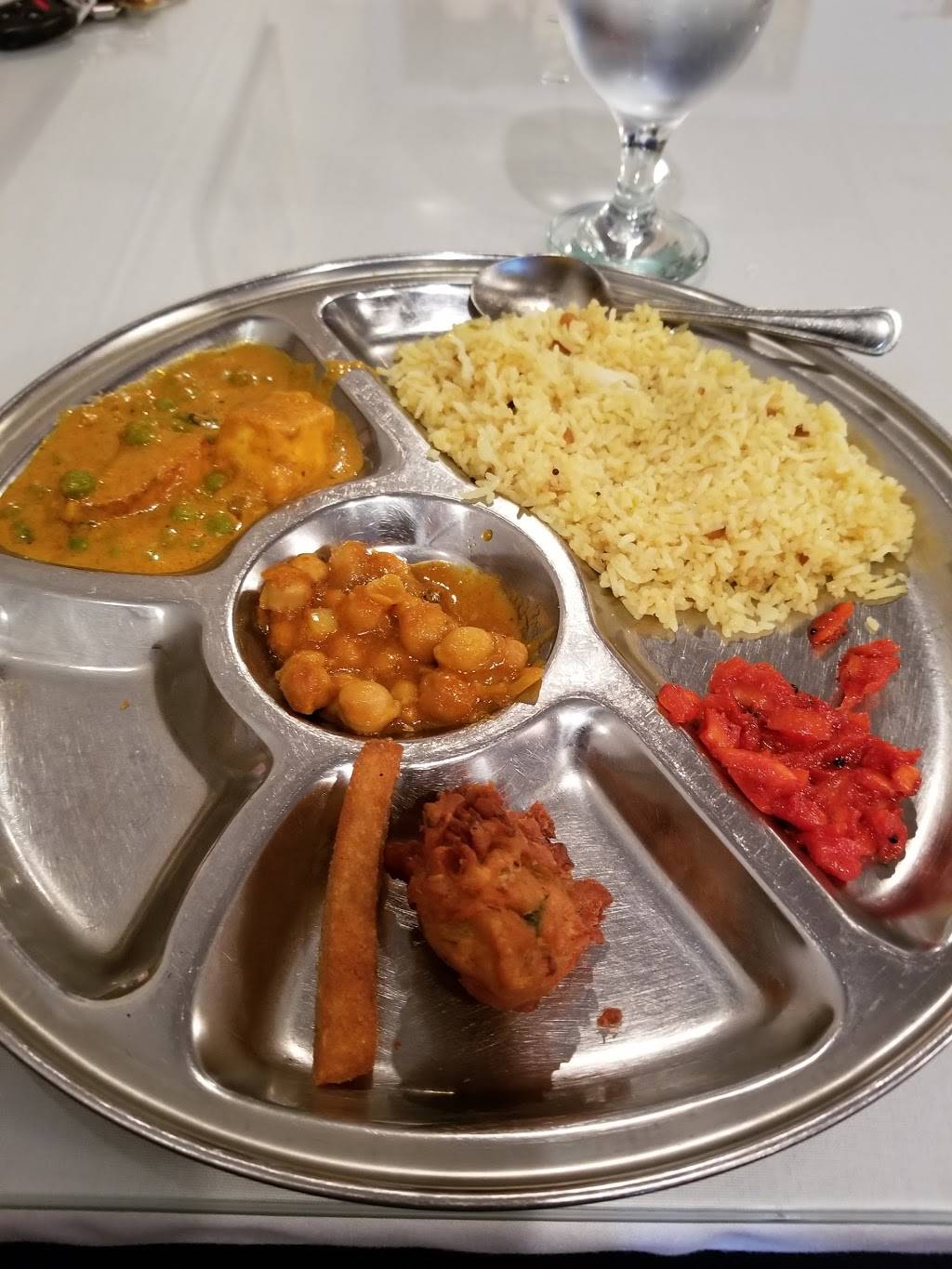 Taj India Palace | restaurant | 5156 Wilson Mills Rd, Cleveland, OH 44143, USA | 4404613737 OR +1 440-461-3737