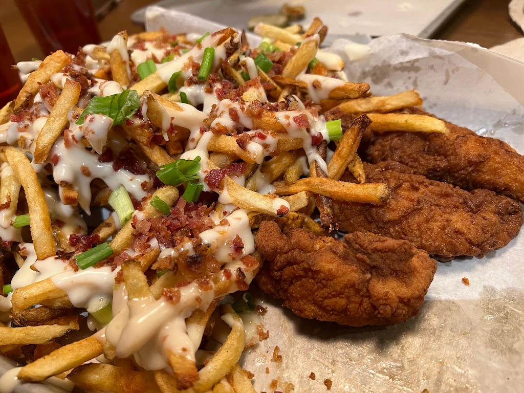 Super Chix | restaurant | 3305 Central Ave, Toledo, OH 43606, USA | 5673158543 OR +1 567-315-8543