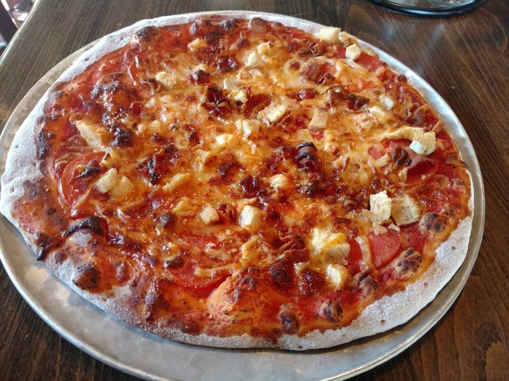 Salty Caper Wood Fired Pizza | restaurant | 134 Mooresville Commons Way, Mooresville, NC 28117, USA | 7046601112 OR +1 704-660-1112