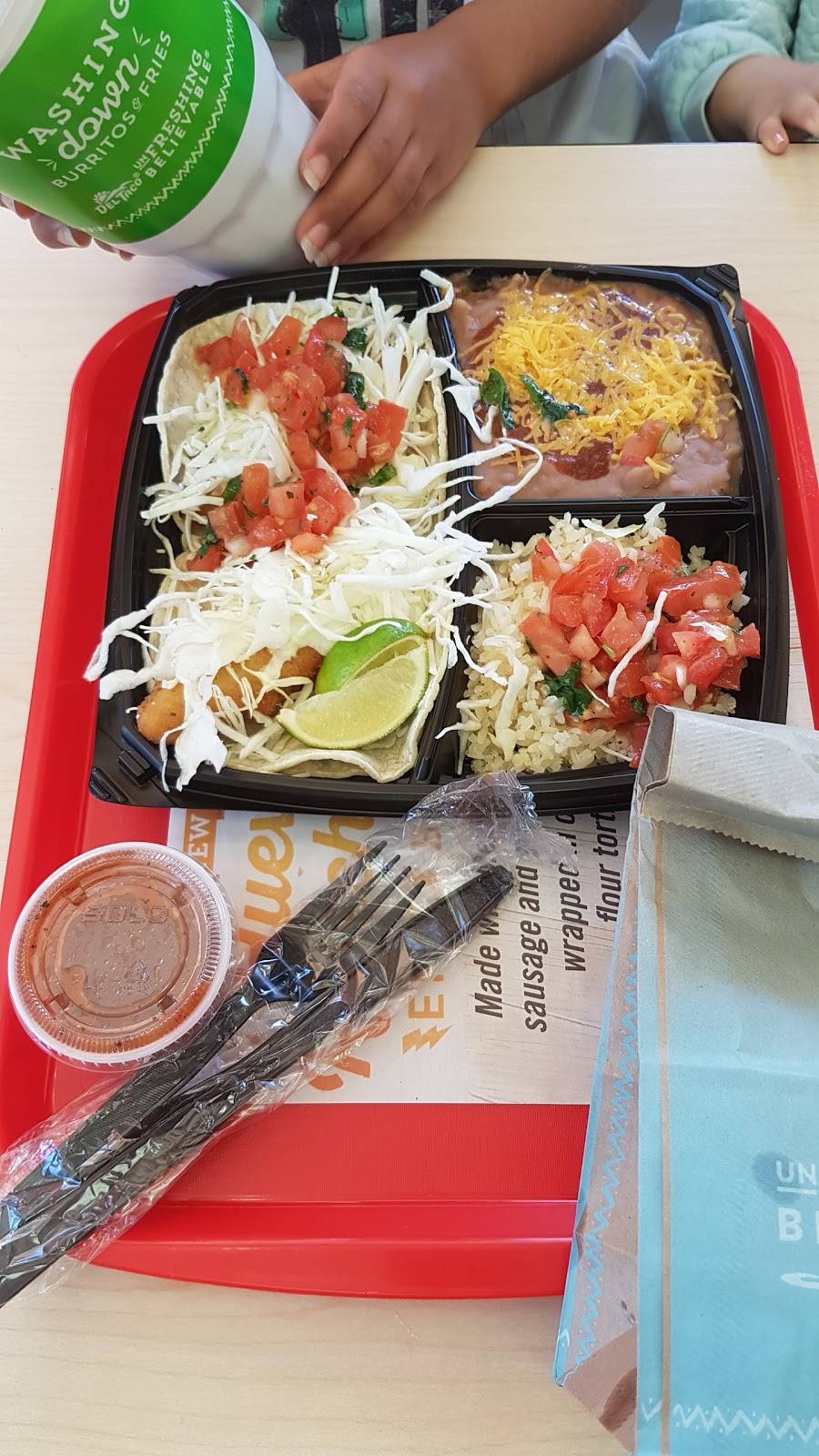 Del Taco | meal takeaway | 7121 Carlson Cir, Canoga Park, CA 91303, USA | 8183468167 OR +1 818-346-8167