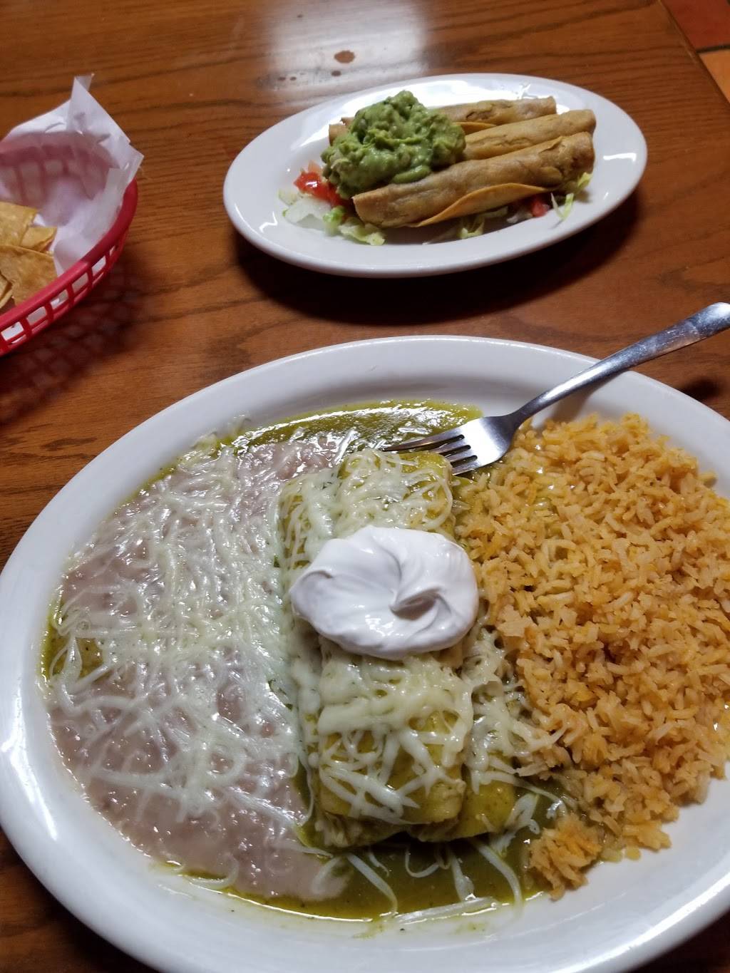 F.S. Mexican Food | restaurant | 1057 W Arrow Hwy, San Dimas, CA 91773, USA | 9095997353 OR +1 909-599-7353