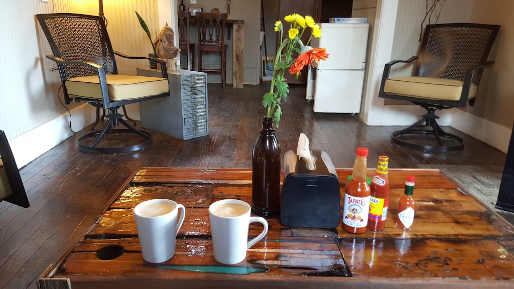 Central Point Perk & Bakeshop | cafe | 117 E Pine St, Central Point, OR 97502, USA | 5416135962 OR +1 541-613-5962