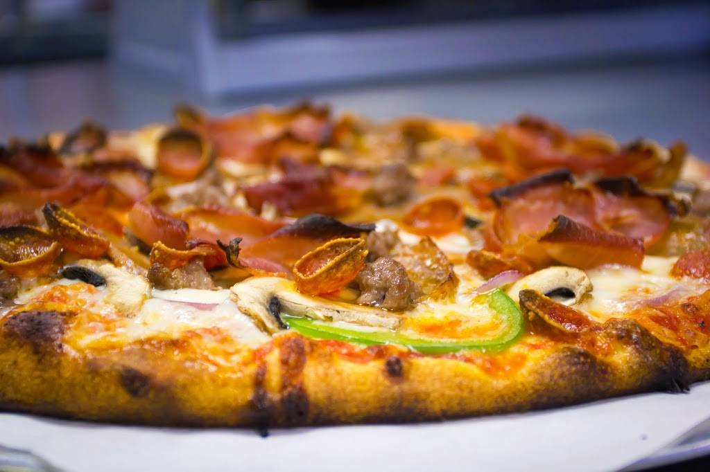 Vero Pizza | restaurant | 381 Farmington Ave, Plainville, CT 06062, USA | 8608460491 OR +1 860-846-0491