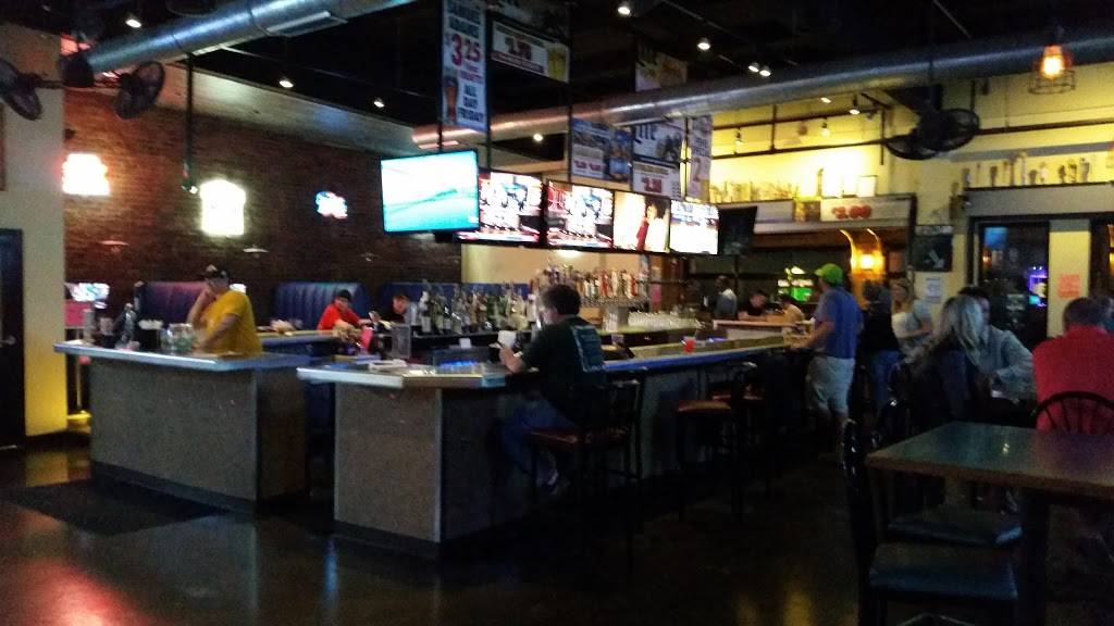 11th Frame Bar and Grille | restaurant | 540 Fairground Hill Rd, Butler, PA 16001, USA | 7242838570 OR +1 724-283-8570