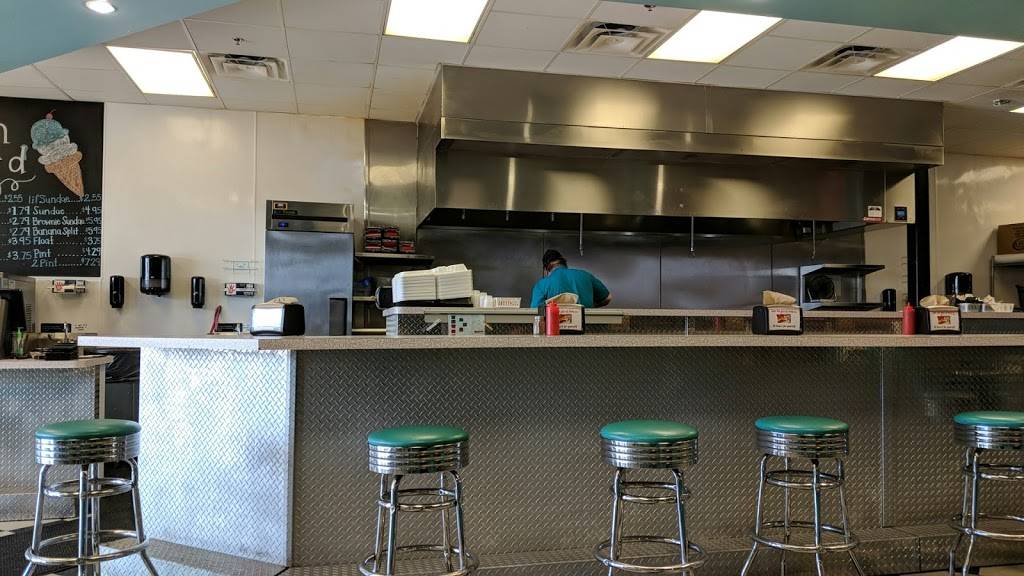 Hwy 55 Burgers Shakes & Fries | restaurant | 4859 Old York Rd #104, Rock Hill, SC 29732, USA | 8039855555 OR +1 803-985-5555