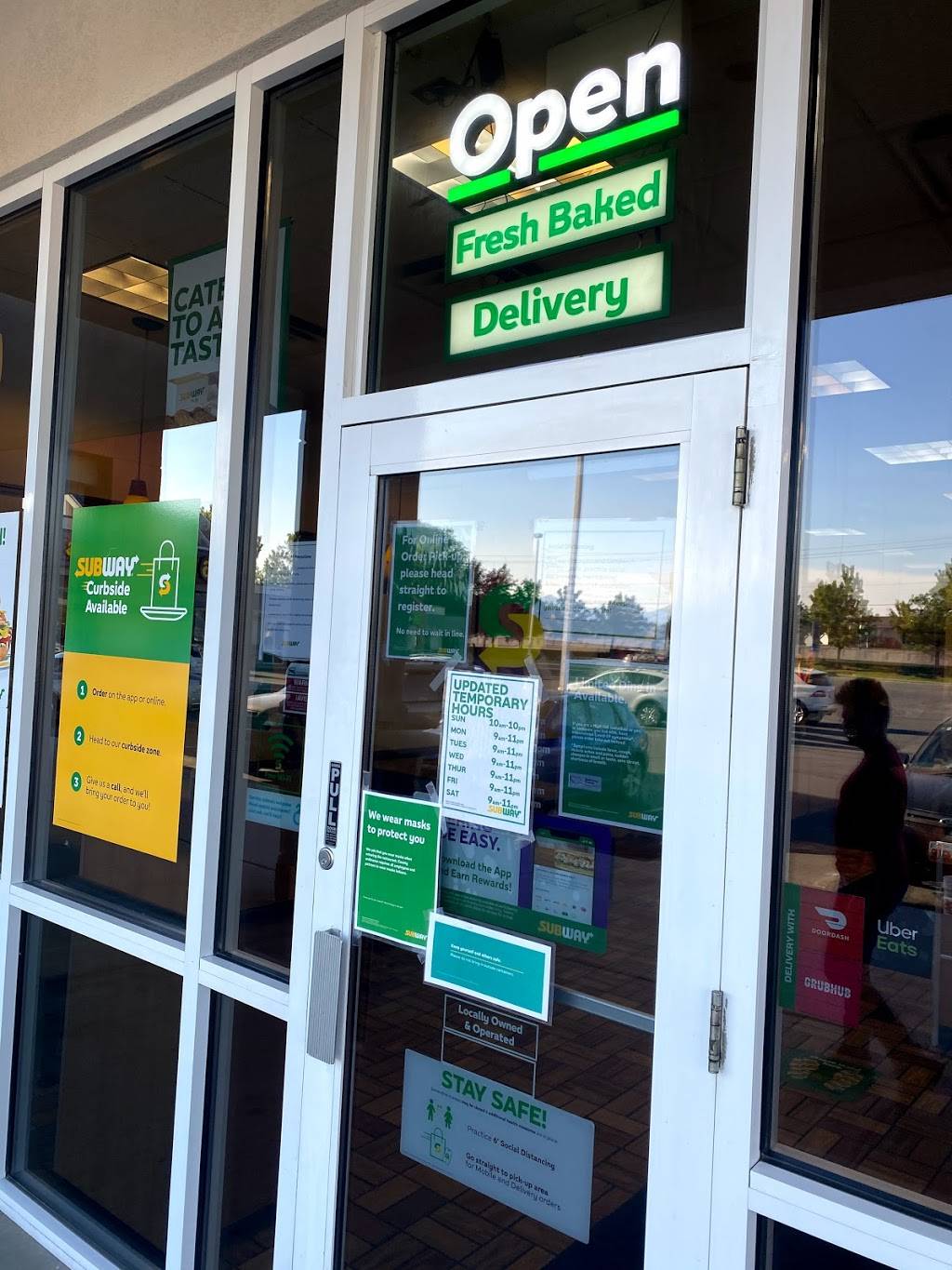 Subway | meal takeaway | 4926 W 6200 S, Kearns, UT 84118, USA | 8019634443 OR +1 801-963-4443