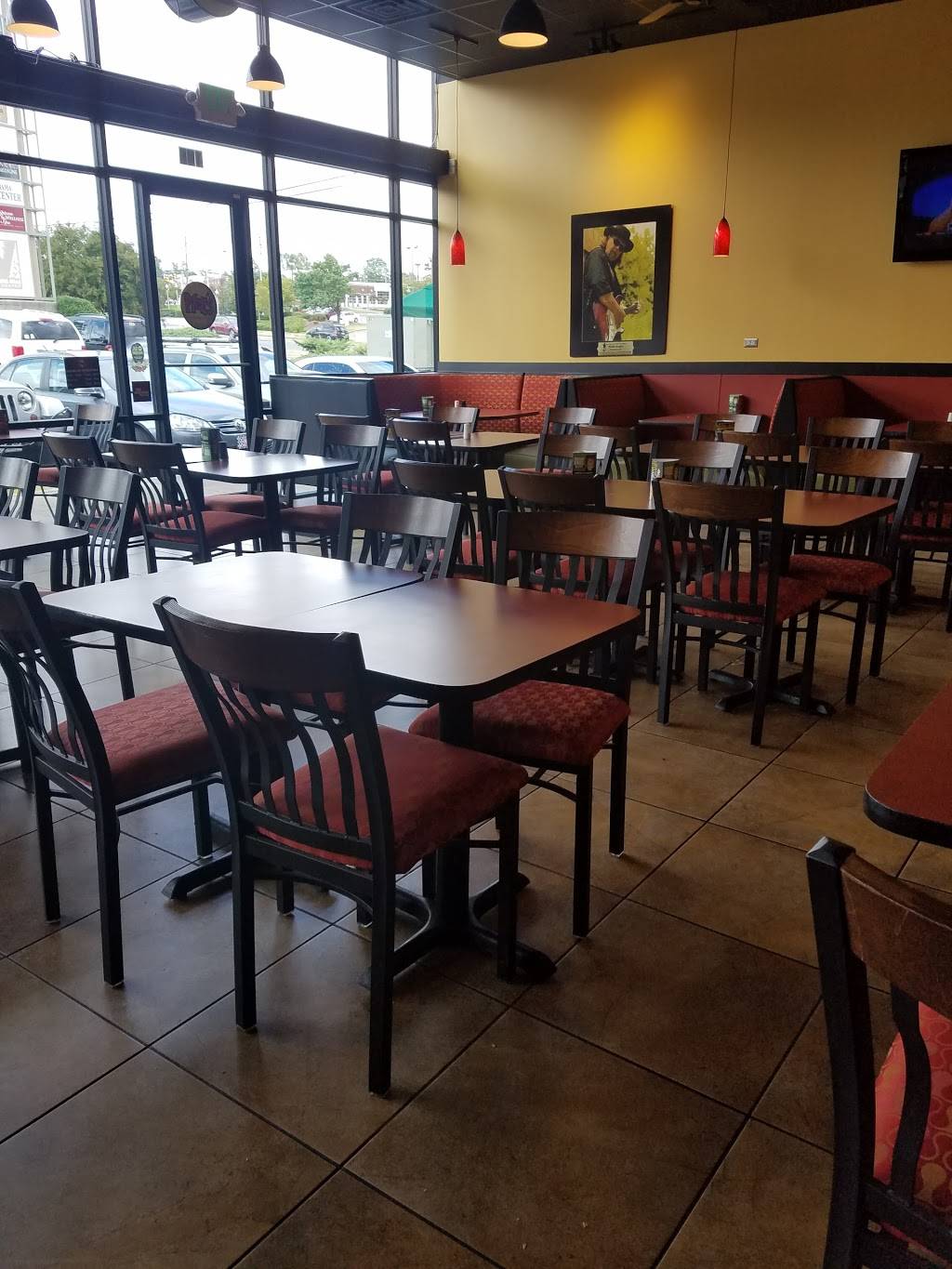 Moes Southwest Grill | restaurant | 716 Montgomery Hwy, Vestavia Hills, AL 35216, USA | 2058247663 OR +1 205-824-7663