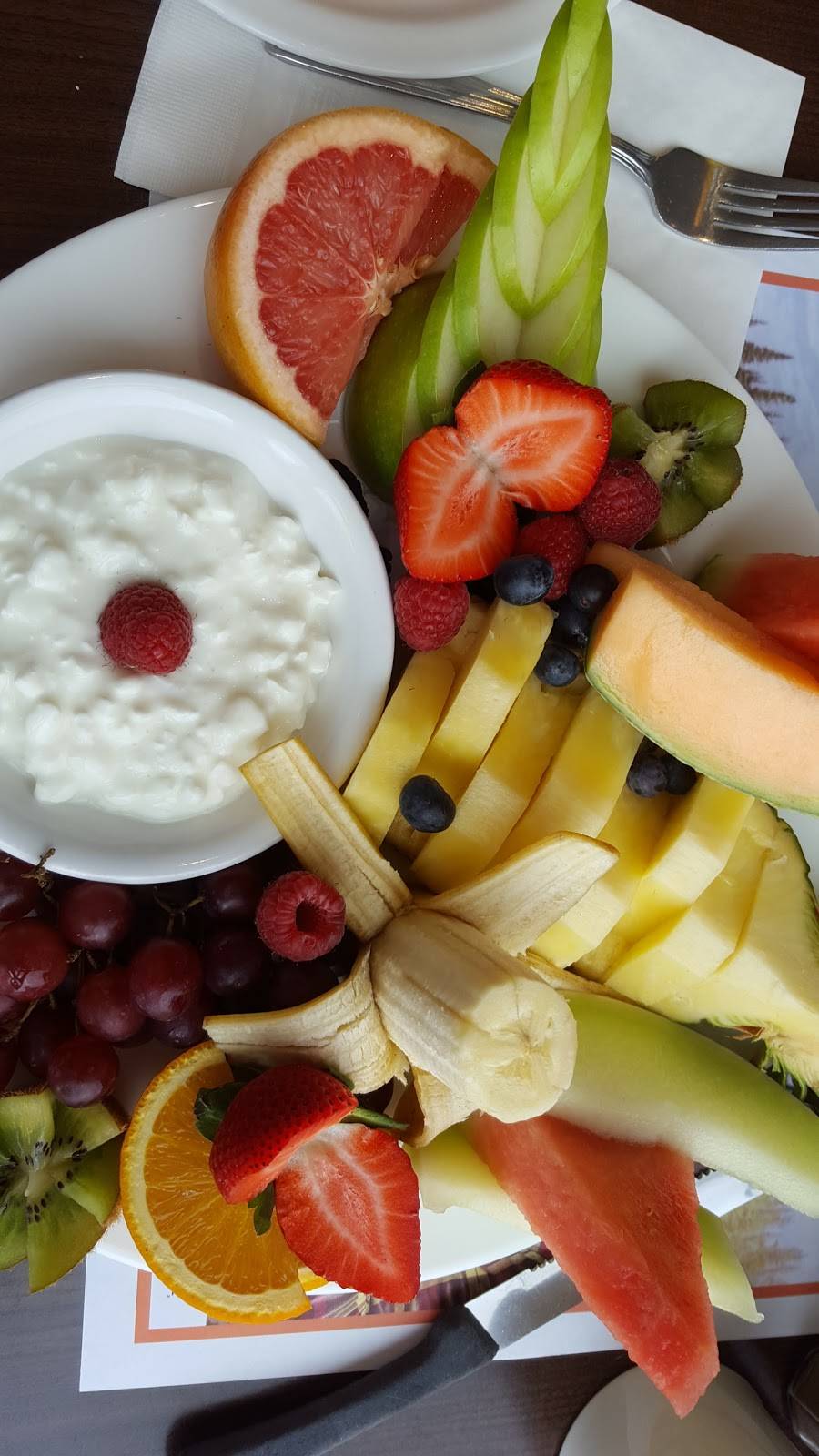 Eggsquis | restaurant | 254 Rue Antoine-Fortier, Québec, QC G1C 0G6, Canada | 4186608831 OR +1 418-660-8831