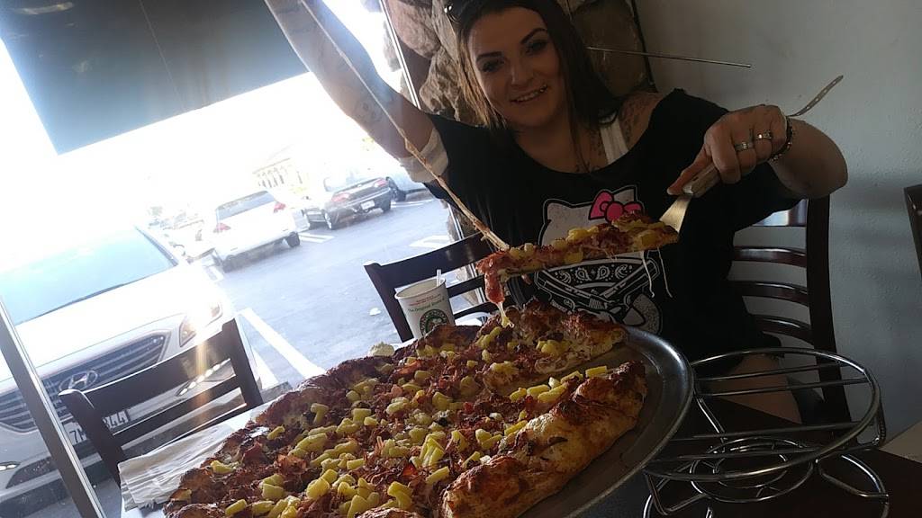 Vincenzos Pizza Granada Hills | meal takeaway | 11045 Balboa Blvd, Granada Hills, CA 91344, USA | 8189235640 OR +1 818-923-5640