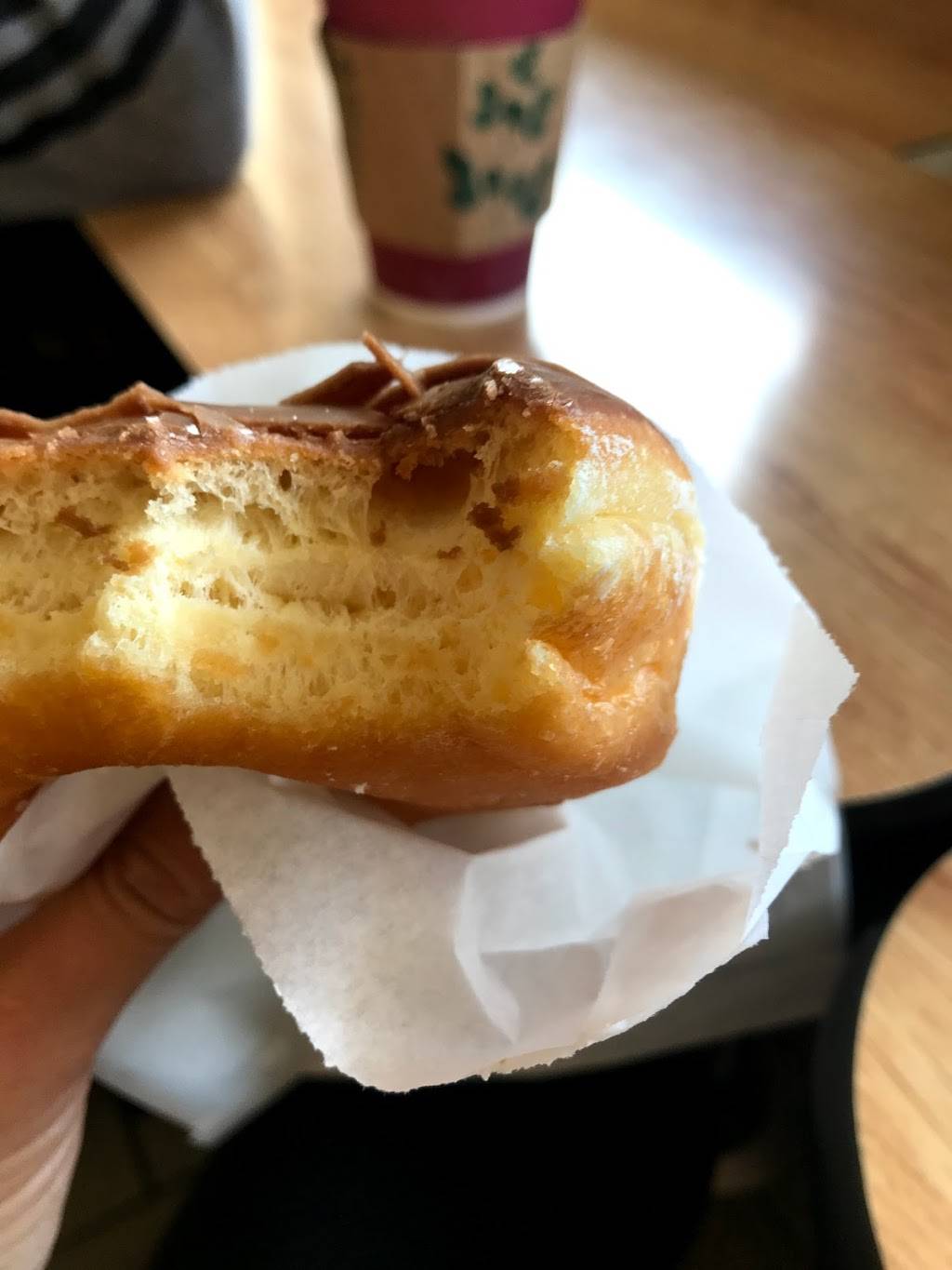 Donut Delite | bakery | 732 Willow Rd, Menlo Park, CA 94025, USA | 6503229789 OR +1 650-322-9789