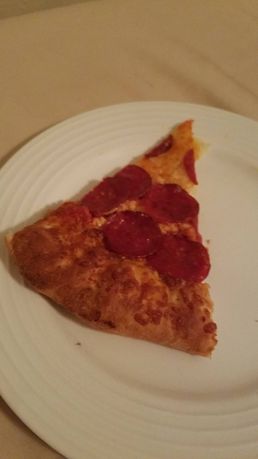 Little Caesars Pizza | meal takeaway | 2104 E Ponderosa Dr, Camarillo, CA 93010, USA | 8054841433 OR +1 805-484-1433