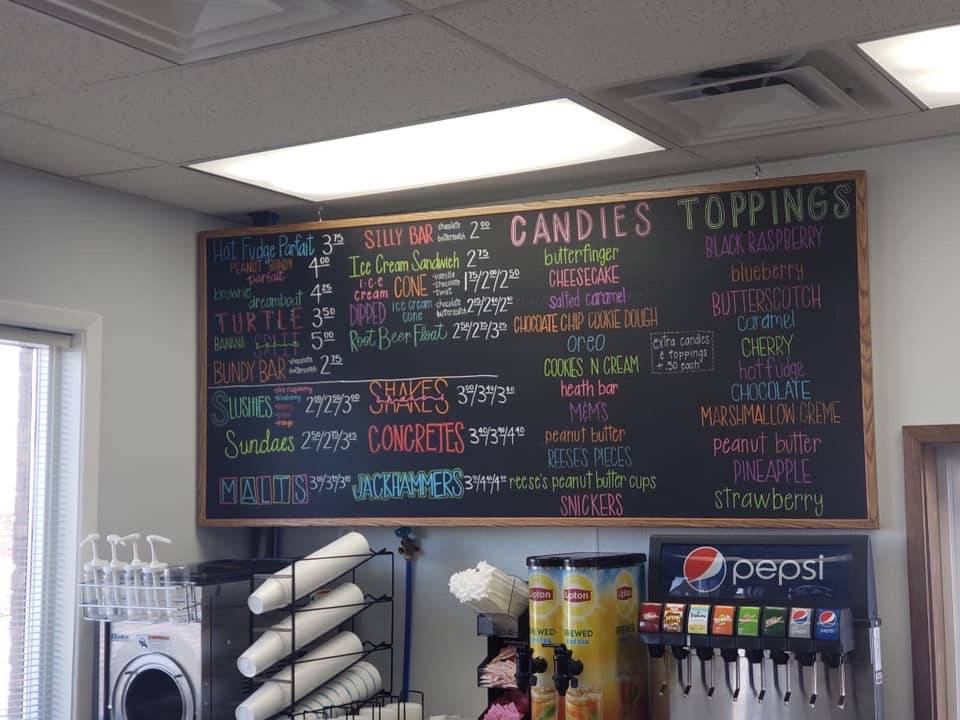 Bundy’s Burgers and Ice Cream | restaurant | 1005 S Sturgeon St, Montgomery City, MO 63361, USA | 5735743022 OR +1 573-574-3022