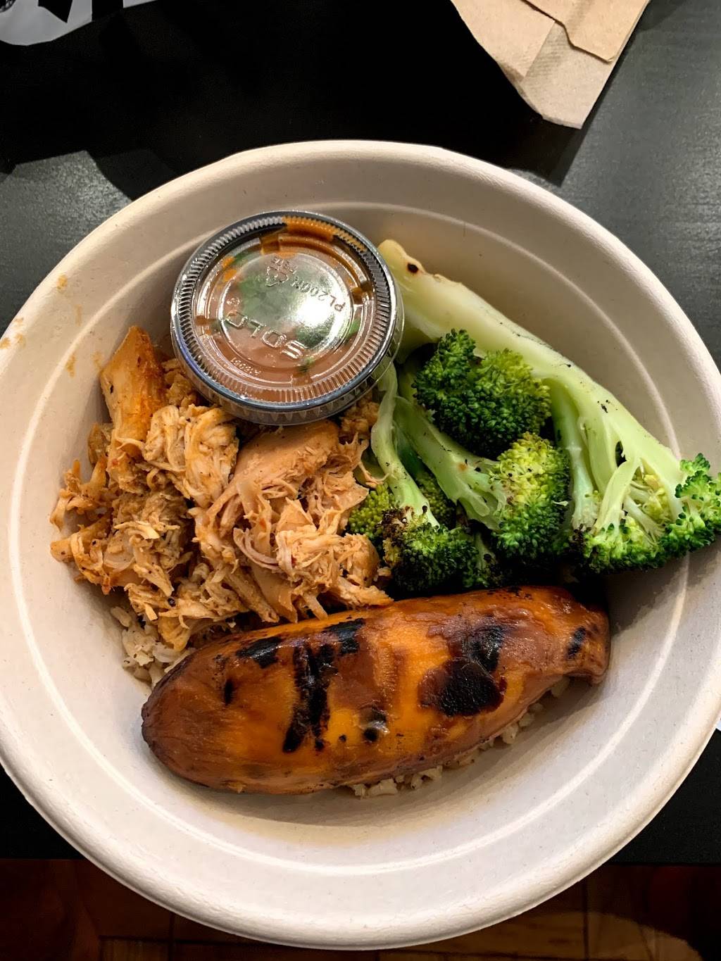 Brine | restaurant | 106 8th Ave, New York, NY 10011, USA | 6465591660 OR +1 646-559-1660