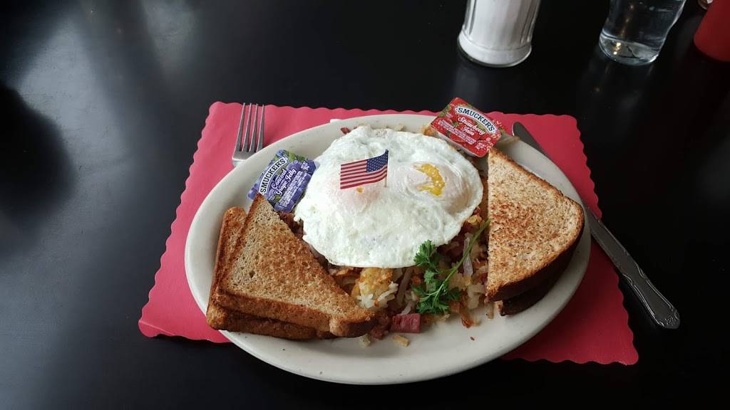 Miss Katies Diner | restaurant | 1900 W Clybourn St, Milwaukee, WI 53233, USA | 4143440044 OR +1 414-344-0044