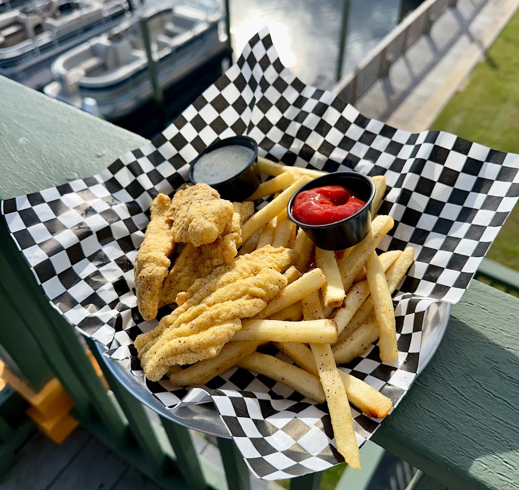 The Camphouse | restaurant | 3410 Vaught Cir, Diamondhead, MS 39525, USA | 2282224645 OR +1 228-222-4645