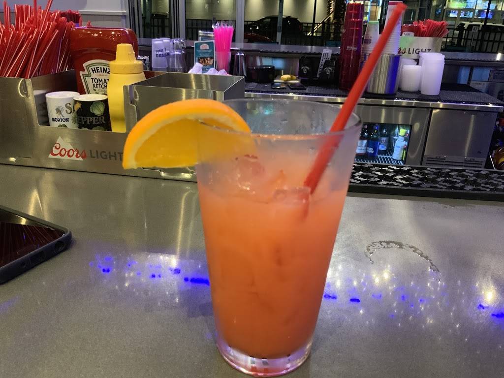 Miami Grill and Bar | restaurant | 260 Daytona Blvd Ste D-400, Daytona Beach, FL 32114, USA | 3866754596 OR +1 386-675-4596