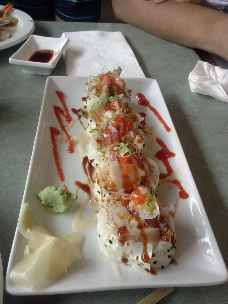 Takas Grill | restaurant | 250 N Main St A, Fort Bragg, CA 95437, USA | 7079645204 OR +1 707-964-5204