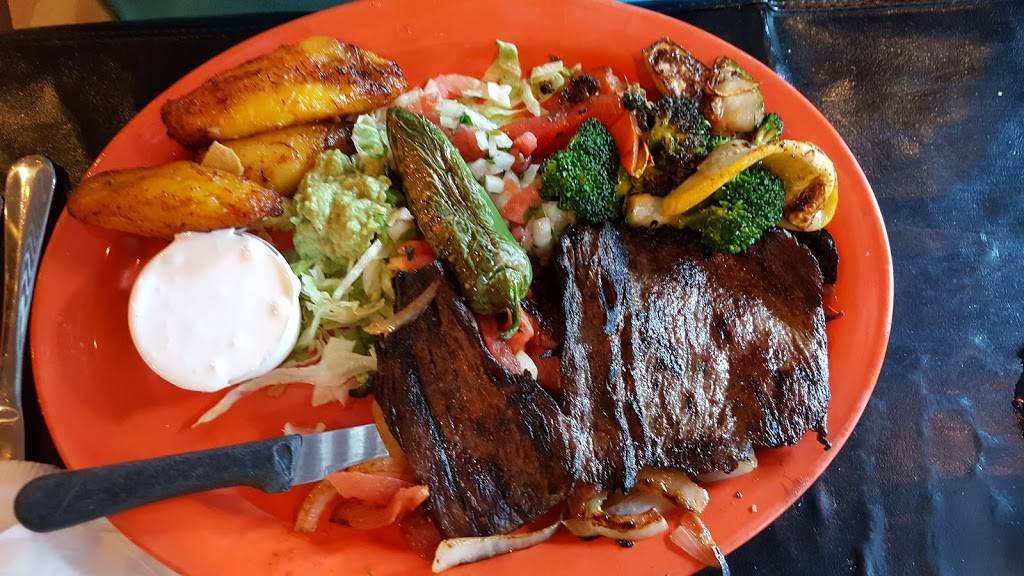 Tequilas Mexican Grille & Cantina | restaurant | 401 S Ft Harrison Ave, Clearwater, FL 33756, USA | 7274616949 OR +1 727-461-6949