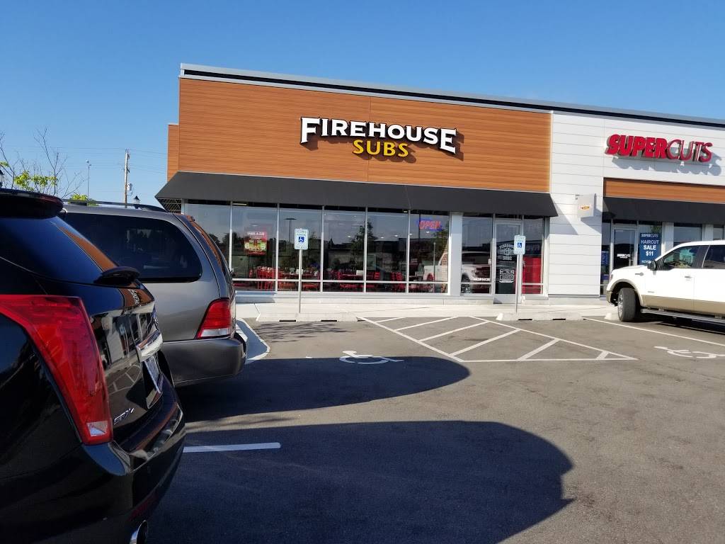 Firehouse Subs Menomonee Falls Station | restaurant | N92 W16135 Falls Pkwy, Menomonee Falls, WI 53051, USA | 2624443473 OR +1 262-444-3473