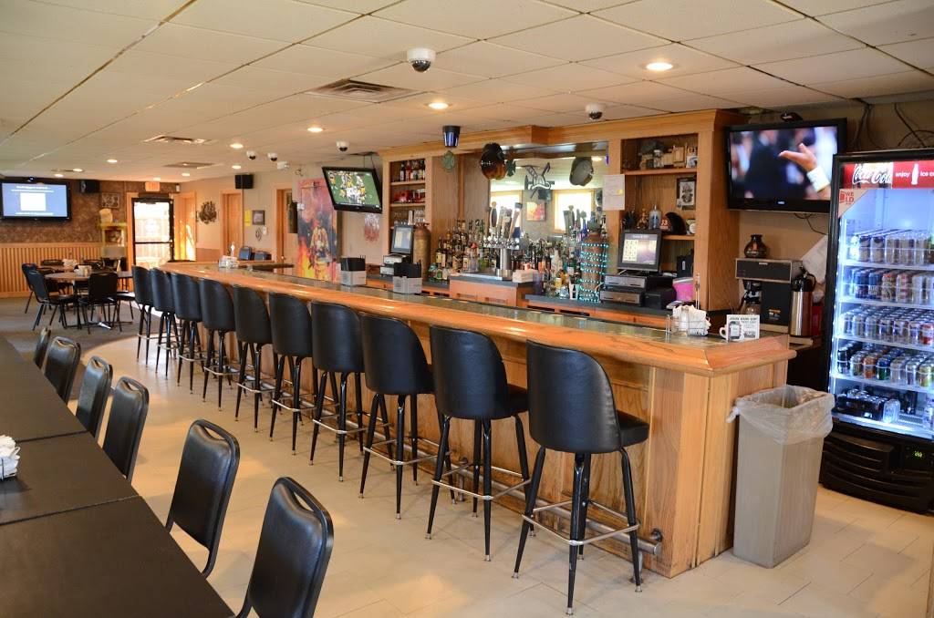 Odies Bar & Grill | restaurant | 9568, 1650 Dows St, Ely, IA 52227, USA | 3198483292 OR +1 319-848-3292