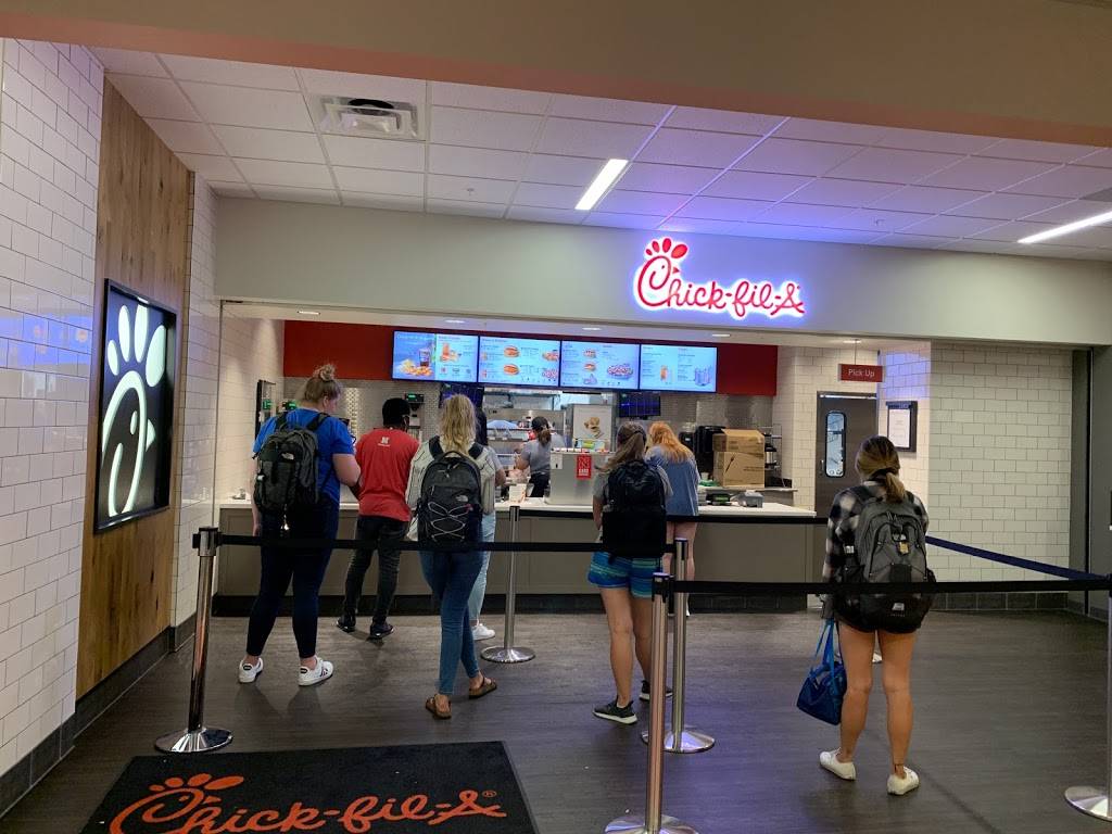 Chick-fil-A | restaurant | Nebraska Union, 1400 R St, Lincoln, NE 68588, USA | 4022613843 OR +1 402-261-3843