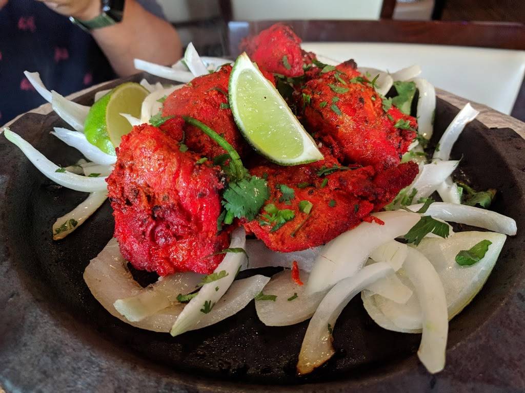 Saffron Indian Cuisine | restaurant | 7724 W Sand Lake Rd, Orlando, FL 32819, USA | 4076748899 OR +1 407-674-8899