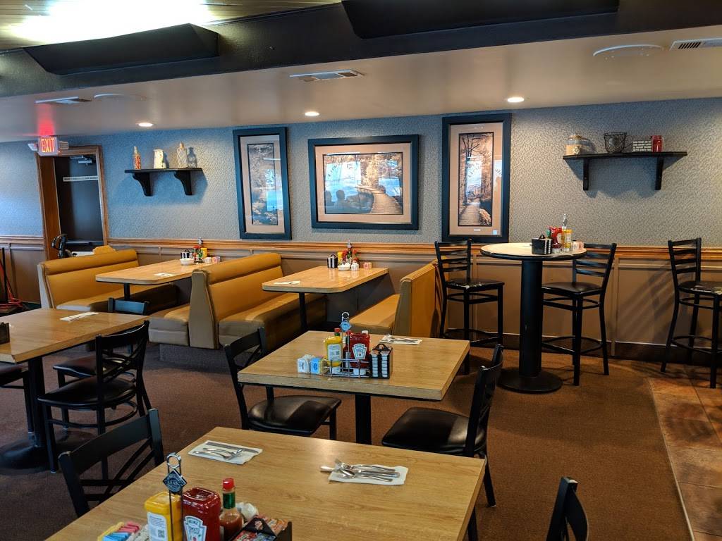 Crestline Cafe | cafe | 23943 Lake Dr, Crestline, CA 92325, USA | 9093384128 OR +1 909-338-4128