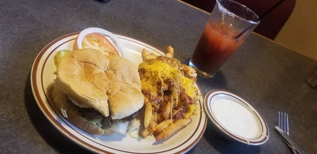 Pioneer Villa Restaurant & Saloon | restaurant | 33180 OR-228, Halsey, OR 97348, USA | 5413692801 OR +1 541-369-2801