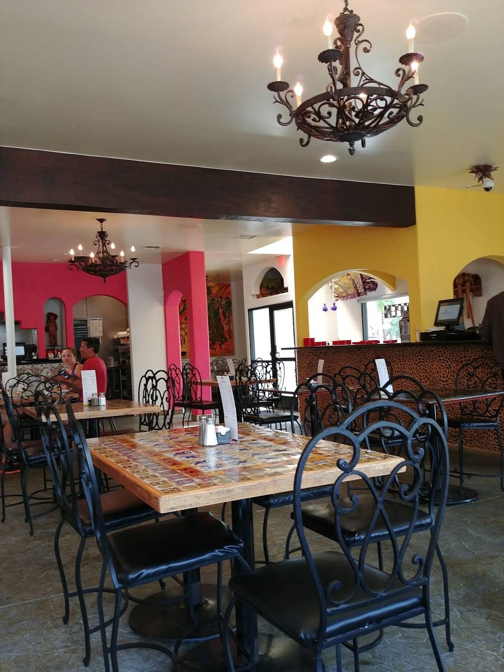 El Zarape Mexican Cantina | restaurant | 3201 Adams Ave, San Diego, CA 92116, USA | 6195782600 OR +1 619-578-2600