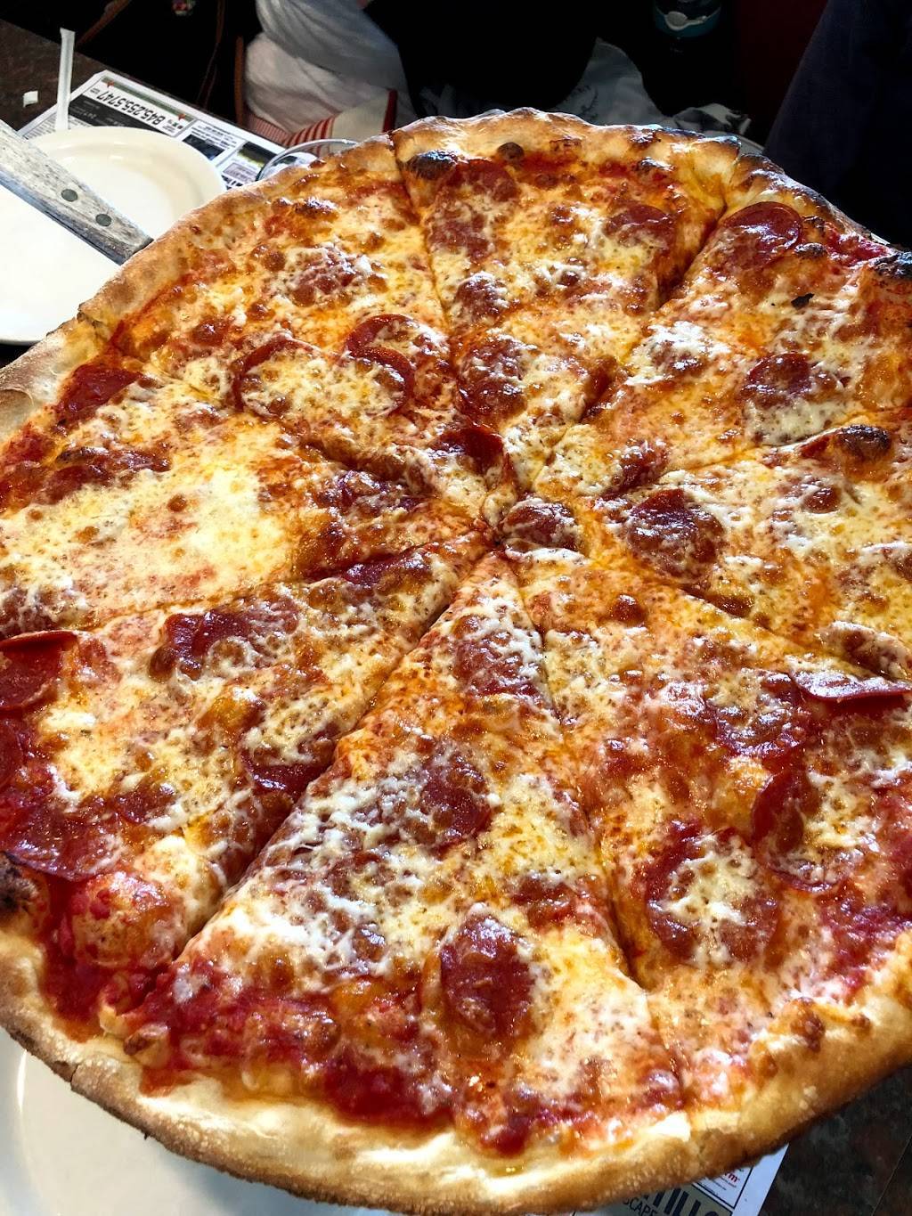 Pasquales | restaurant | 248 Main St, New Paltz, NY 12561, USA | 8452550400 OR +1 845-255-0400