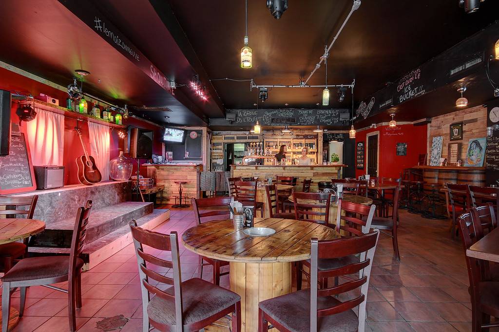 Le Maizonneuve | restaurant | 4641 Rue Sainte-Catherine E, Montréal, QC H1V 1Z1, Canada | 5145548905 OR +1 514-554-8905