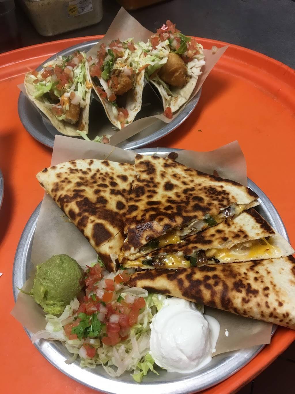 Hooters | restaurant | 125 N Sykes Creek Pkwy, Merritt Island, FL 32953, USA | 3214490752 OR +1 321-449-0752